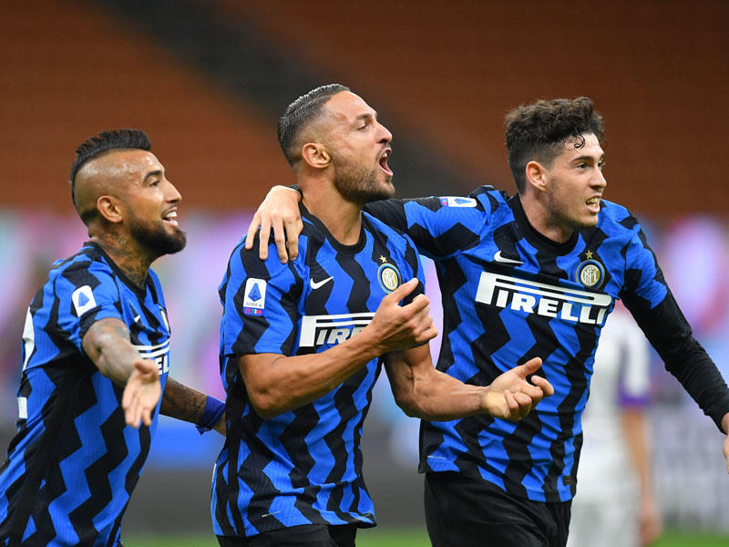 فرحة لاعبي الانتر بعد احراز الهدف الرابع