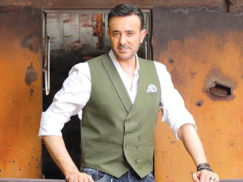 المطرب التونسي صابر الرباعي