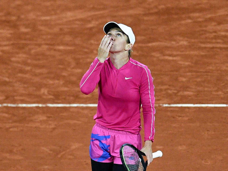 الرومانية سيمونا هاليب 