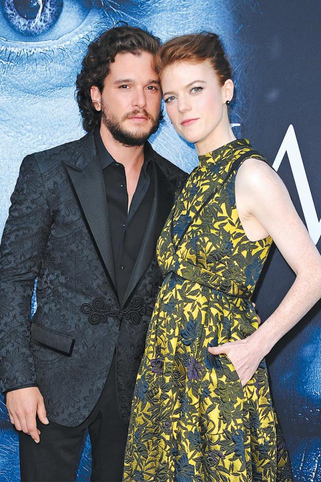 الممثلة روز ليزلي وزوجها الممثل كيت هارينغتون 