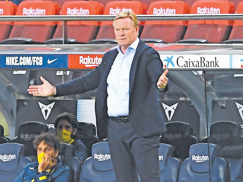 رونالد كومان المدير الفني لبرشلونة