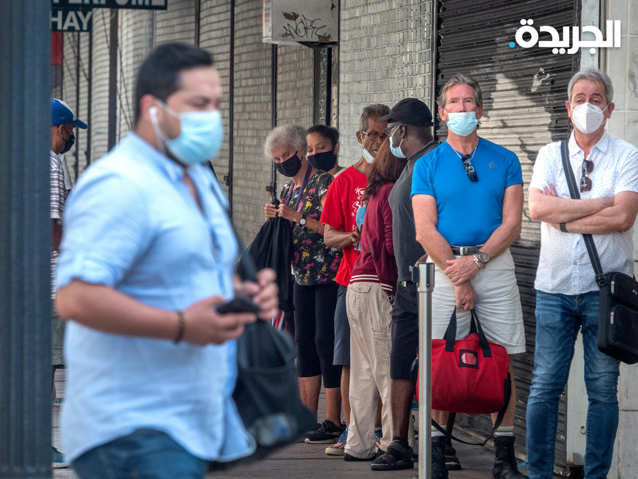 طوابير الانتظار أمام مقار تسجيل العاطلين عن العمل