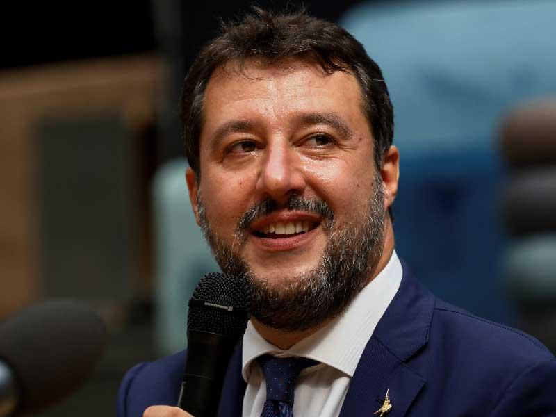 ماتيو سالفيني زعيم اليمين المتطرف في إيطاليا 