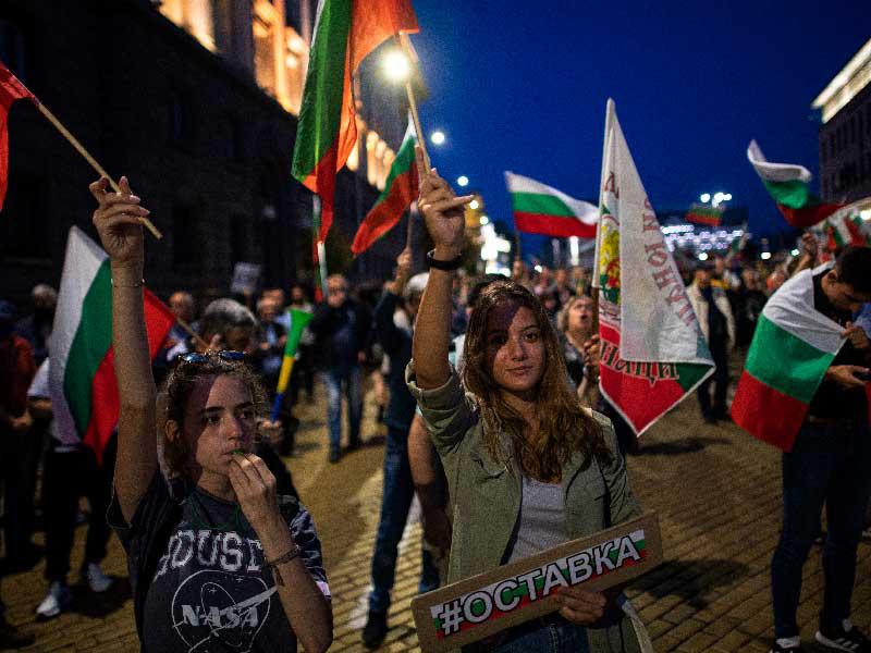 تجمع آلاف المتظاهرين في صوفيا للمطالبة باستقالة الحكومة البلغارية