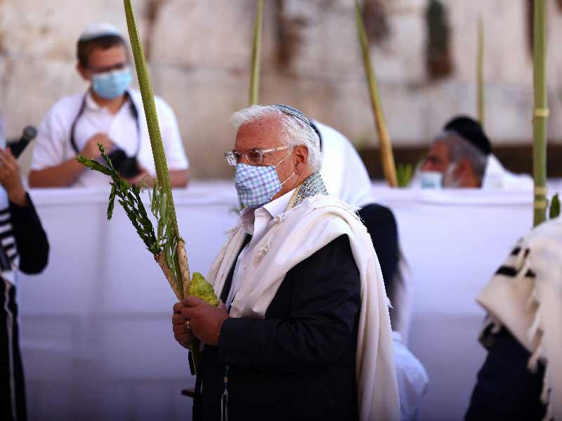 كبار حاخامات إسرائيل يصلون لشفاء الرئيس دونالد ترامب