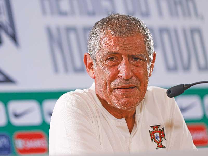 المدير الفني لمنتخب البرتغال فرناندو سانتوس