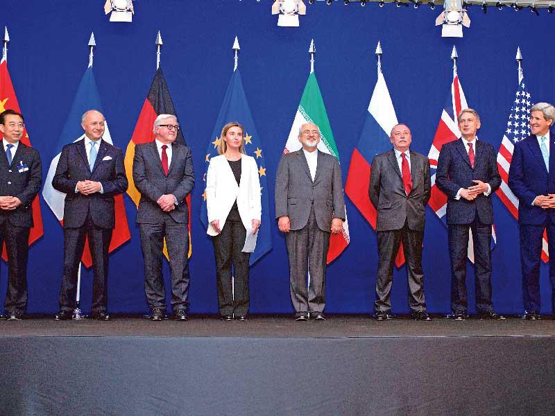 لحظة توقيع الاتفاق النووي عام 2015 بين إيران وأميركا ومجموعة (5+1)