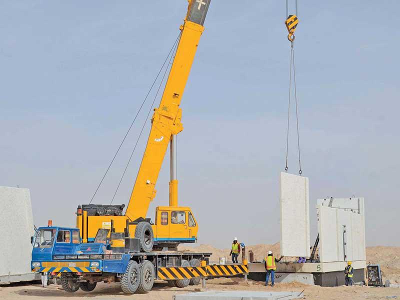 جانب من أعمال البنية التحتية في المدينة