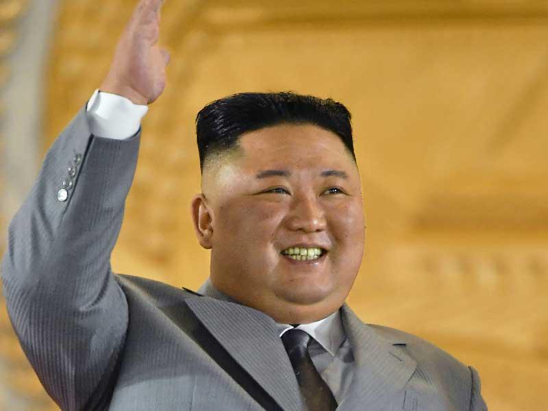 الزعيم الكوري الشمالي كيم جونغ