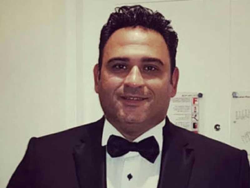 الممثل المصري أكرم حسني