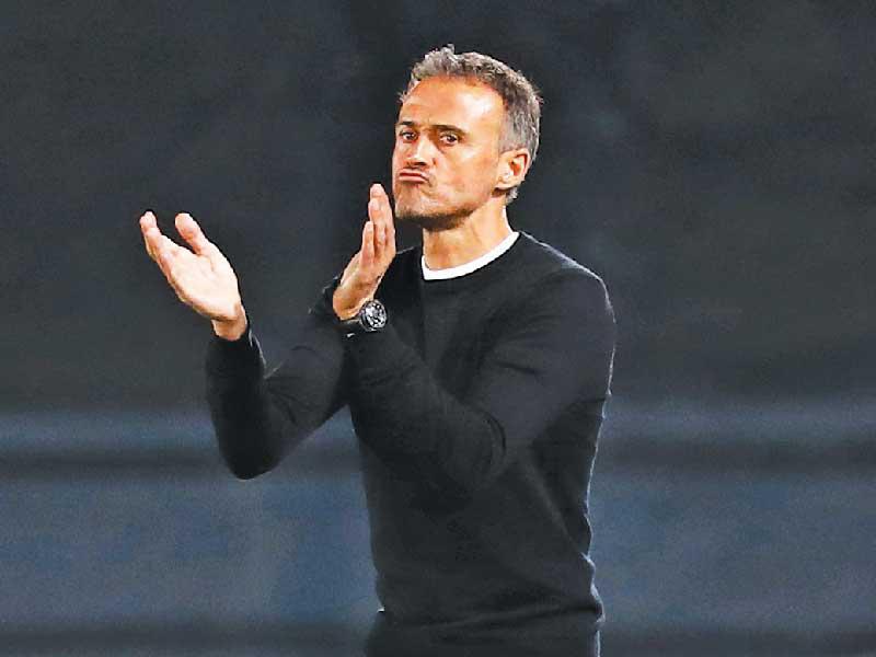 المدير الفني لإسبانيا لويس إنريكي مارتينيز