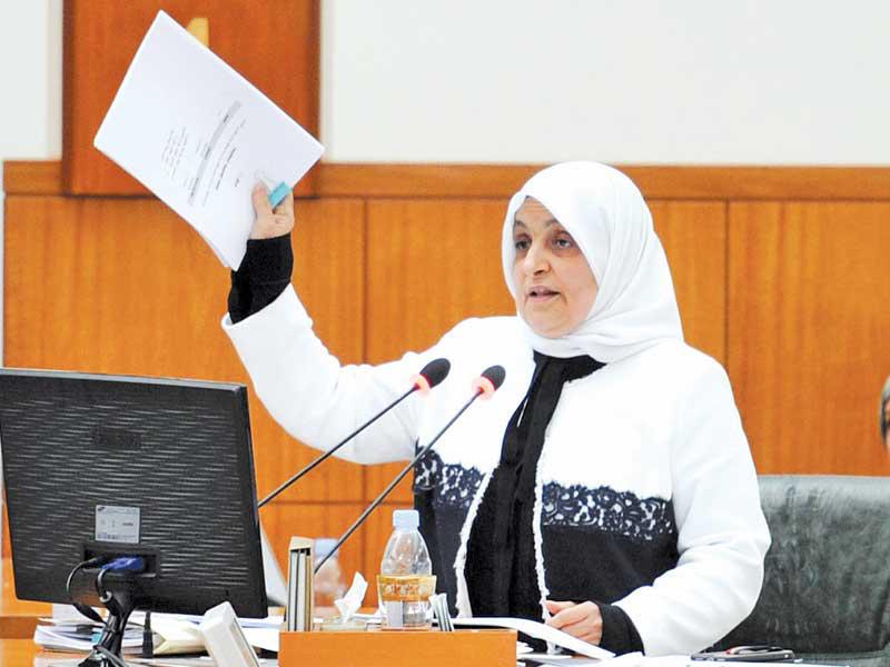 هند الصبيح خلال جلسة استجوابها في مايو 2018