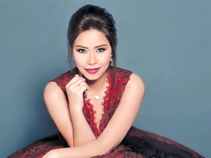 الفنانة شيرين عبدالوهاب