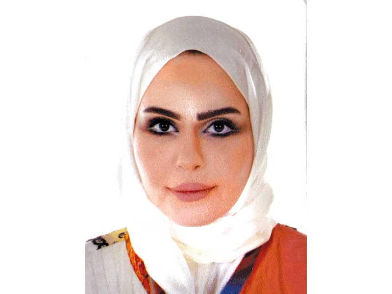 الأكاديمية في كلية الآداب قسم اللغة العربية د. نجاح ثويني الذايدي