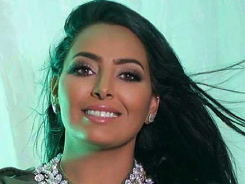 الفنانة فاطمة الصفي