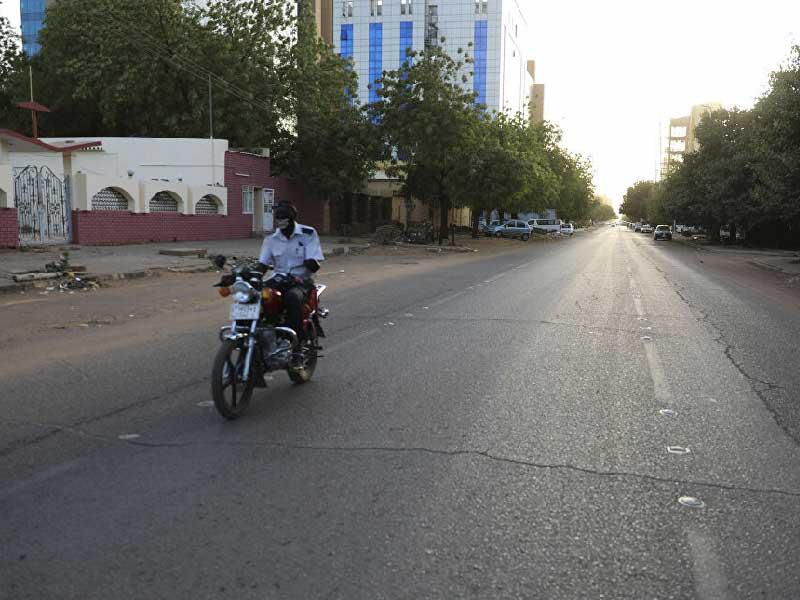 حظر تجول في شوارع السودان