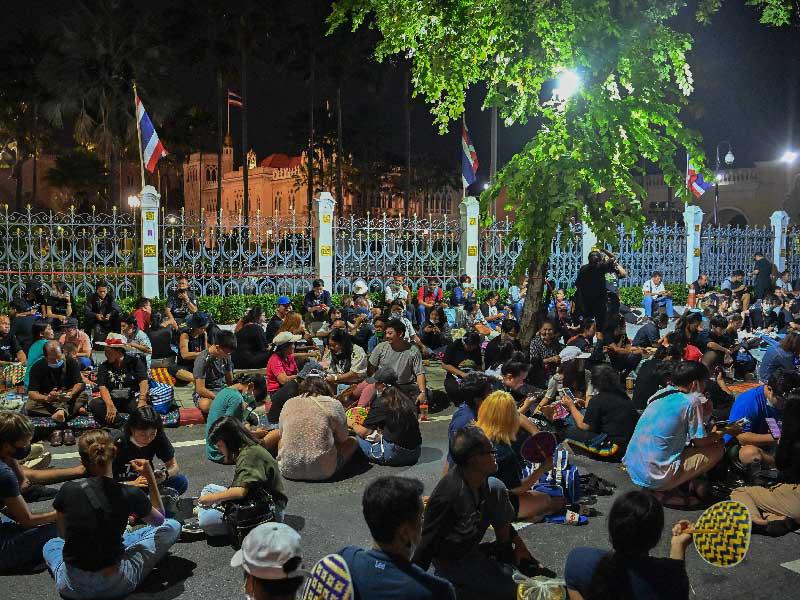  تظاهرتان لمؤيدي الديمقراطية ولأنصار الملكية في تايلند