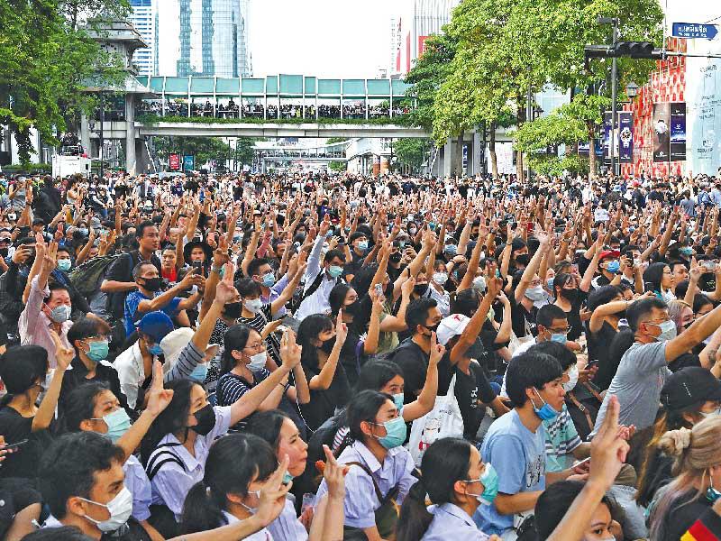 الاحتجاجات المؤيدة للديمقراطية