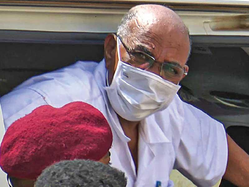 فاتو بنسودا تزور الخرطوم وعينها على البشير