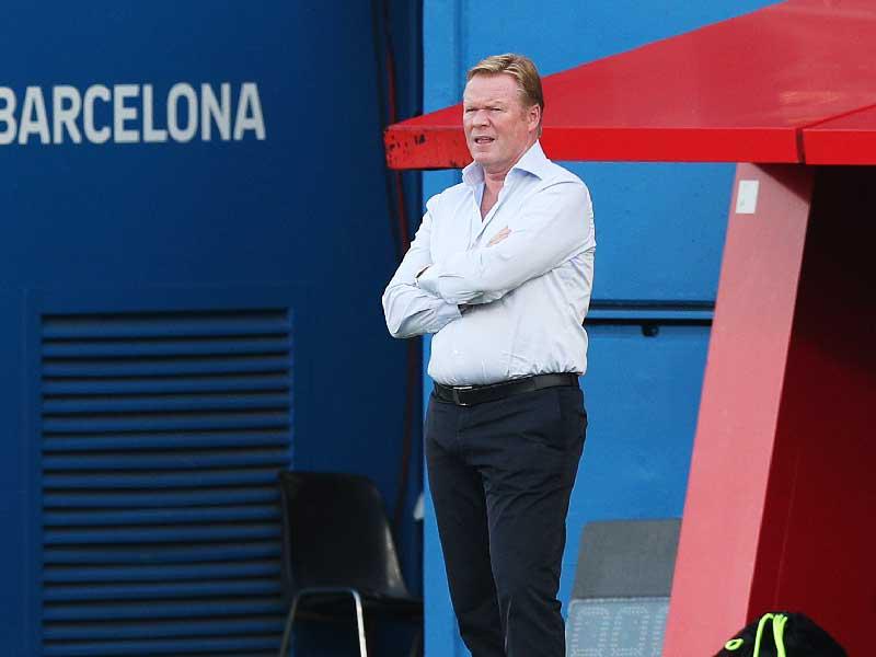 رونالد كومان المدير الفني لبرشلونة