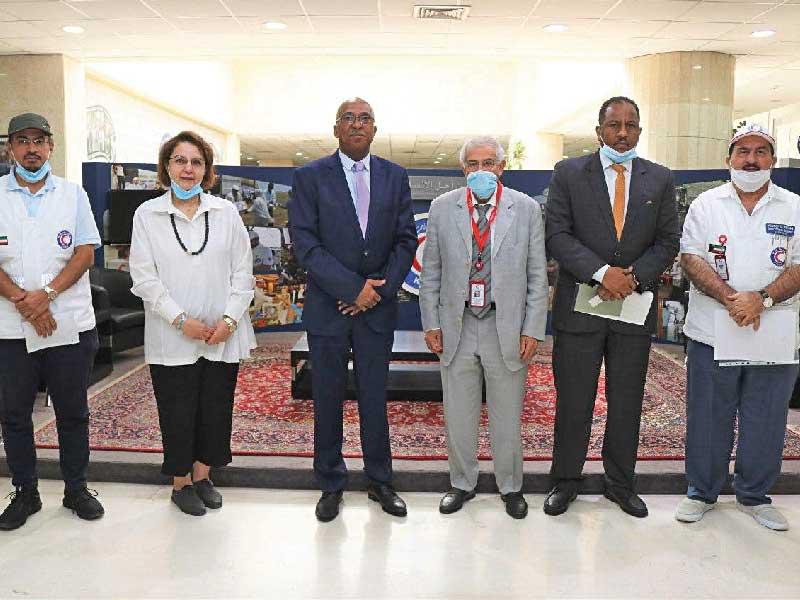  الساير لدى استقباله سفير السودان أمس