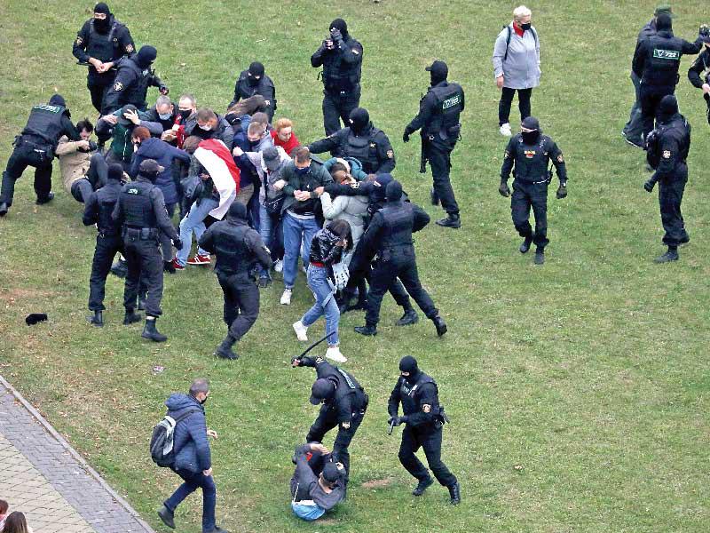 التعذيب يُستخدم لإسكات بيلاروسيا 