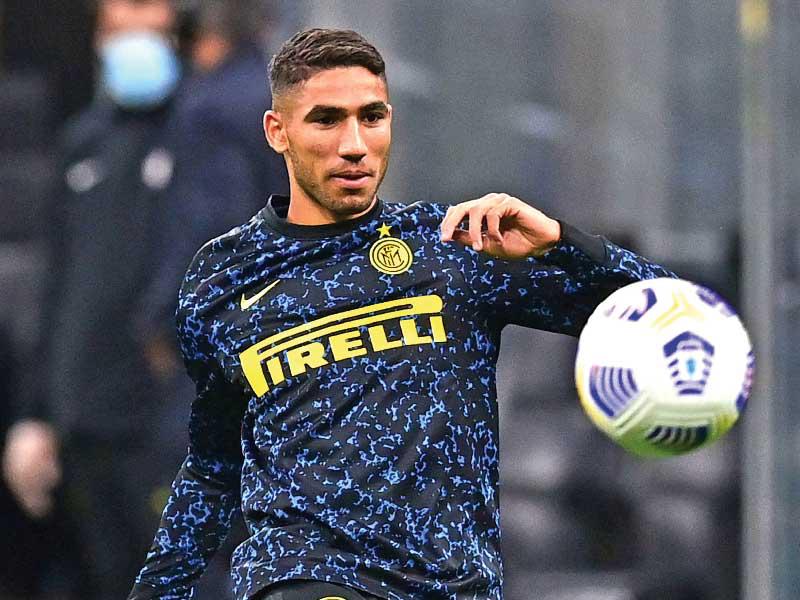  الدولي المغربي الشاب أشرف حكيمي