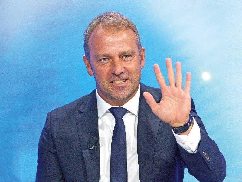 هانز فليك المدير الفني لبايرن ميونيخ الألماني