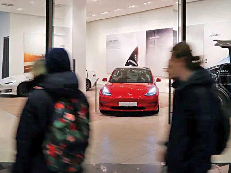 إيرادات قياسية لشركة تسلا