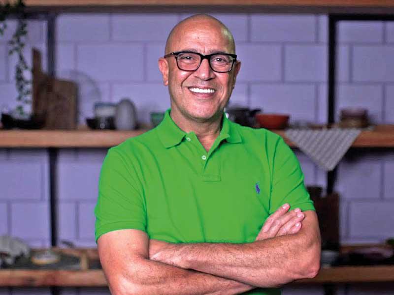 الفنان أشرف عبدالباقي