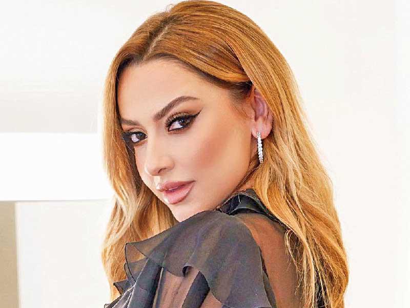 الفنانة التركية ​هاديسا​