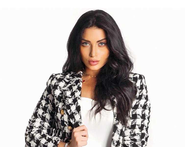 الفنانة رانيا شهاب