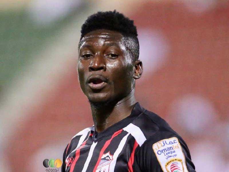 مهاجم القادسية المحترف النيجيري دينيس سيسوجو 