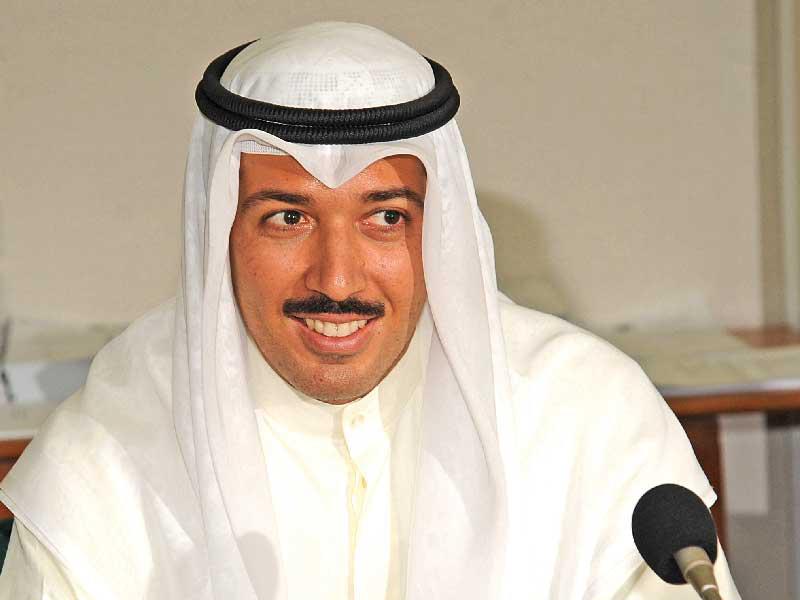 الشيخ أحمد الجابر رئيس الاتحادين الكويتي والعربي 