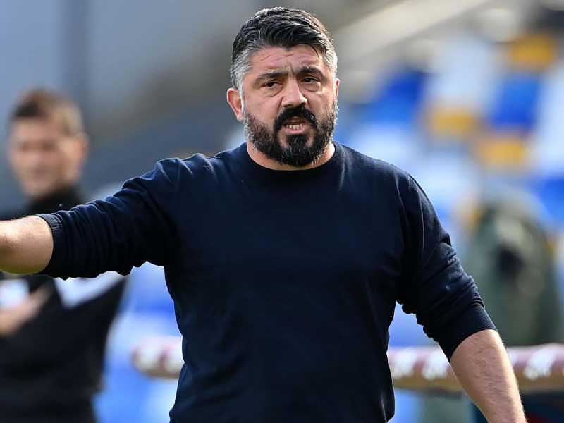 المدير الفني لنابولي جينارو غاتوزو