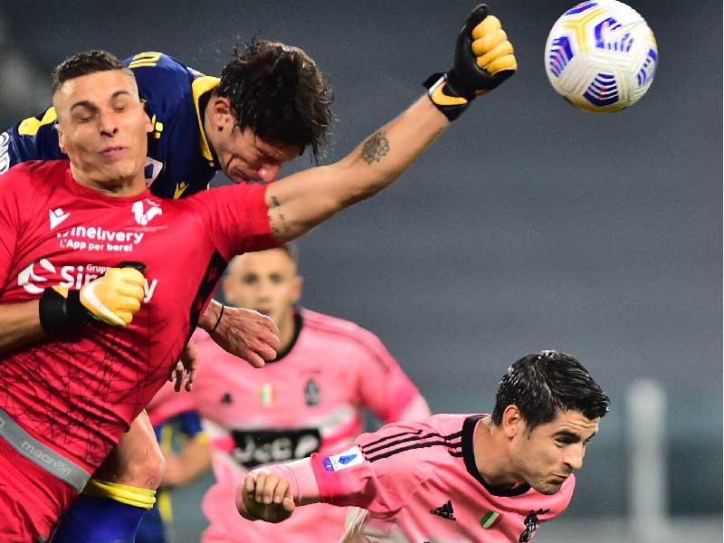 جانب من مباراة يوفنتوس وهيلاس فيرونا