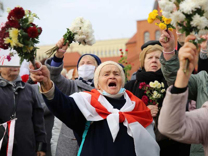 الإضرابات في المصانع الحكومية لحركة المعارضة في بيلاروسيا 