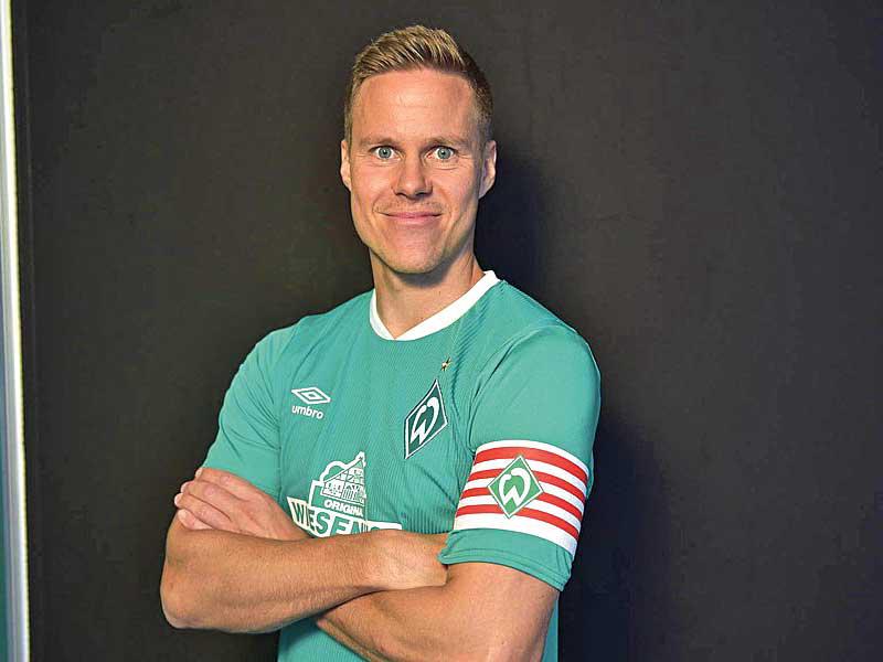 نيكلاس مويساندير قائد فريق فيردر بريمن الألماني لكرة 