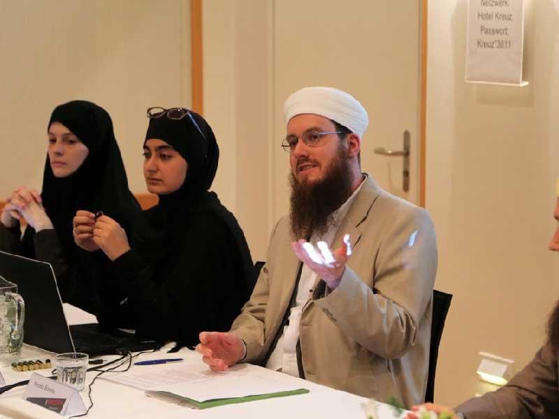 سويسرا تدين زعيمين مسلمين  لدعمهما  «القاعدة»n