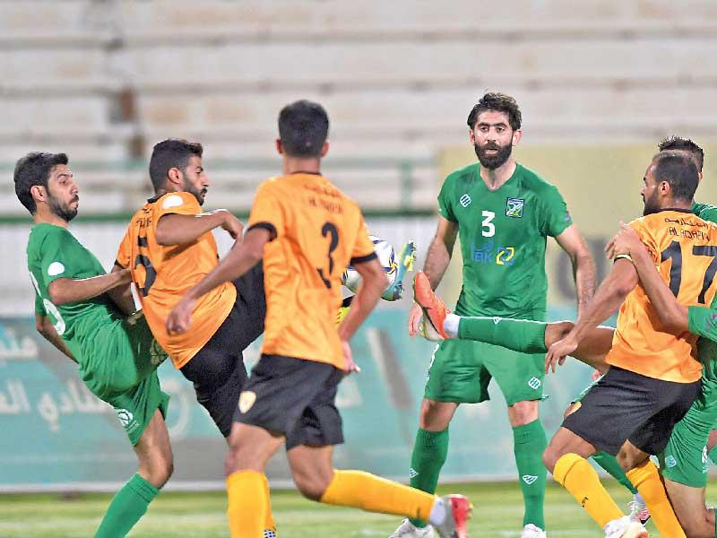 جانب من لقاء سابق بين القادسية والعربي (تصوير أحمد العلي)