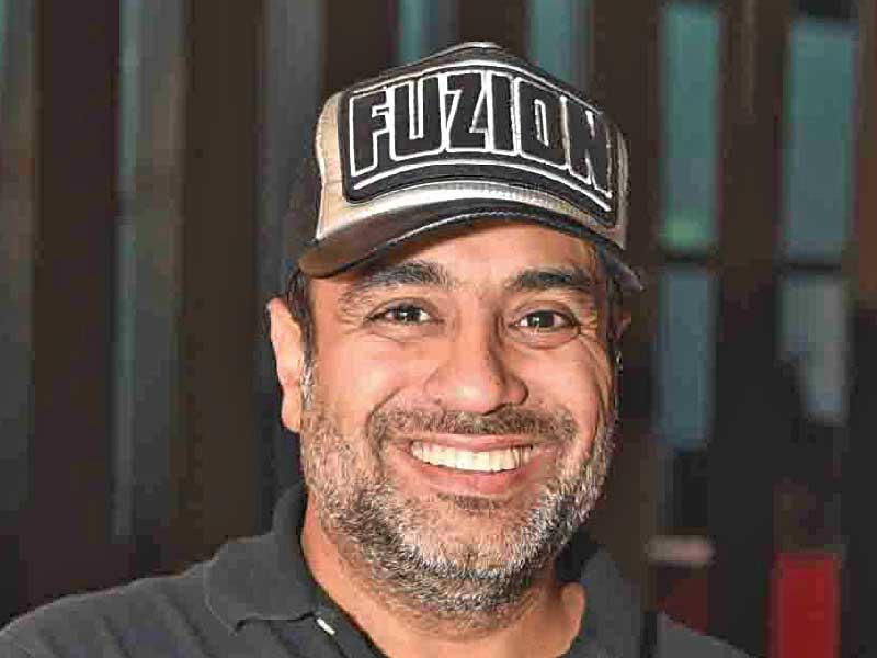 الفنان خالد أمين