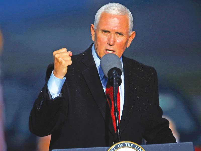 مايك بنس نائب الرئيس دونالد ترامب