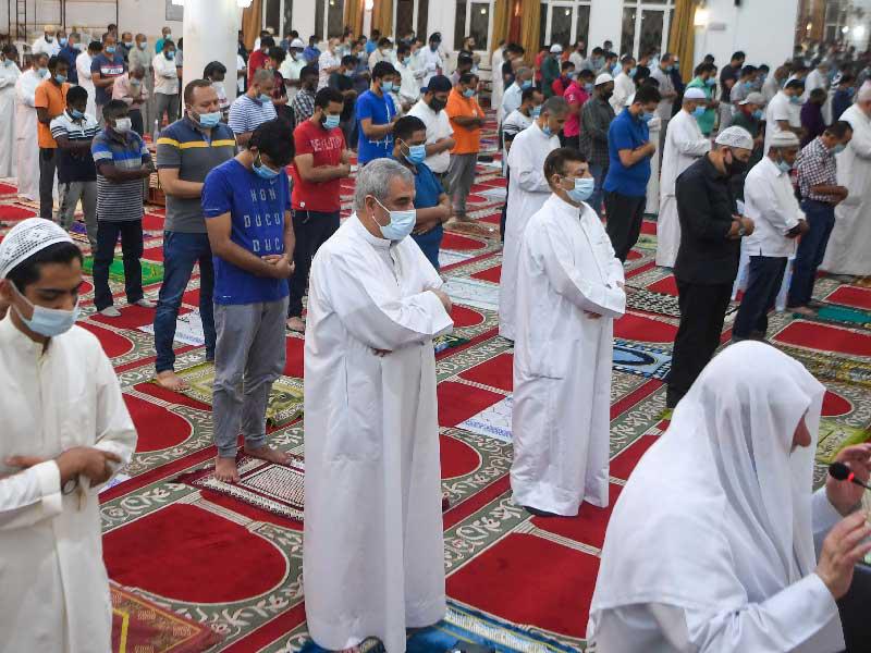  صلاة الاستسقاء في احد مساجد الكويت