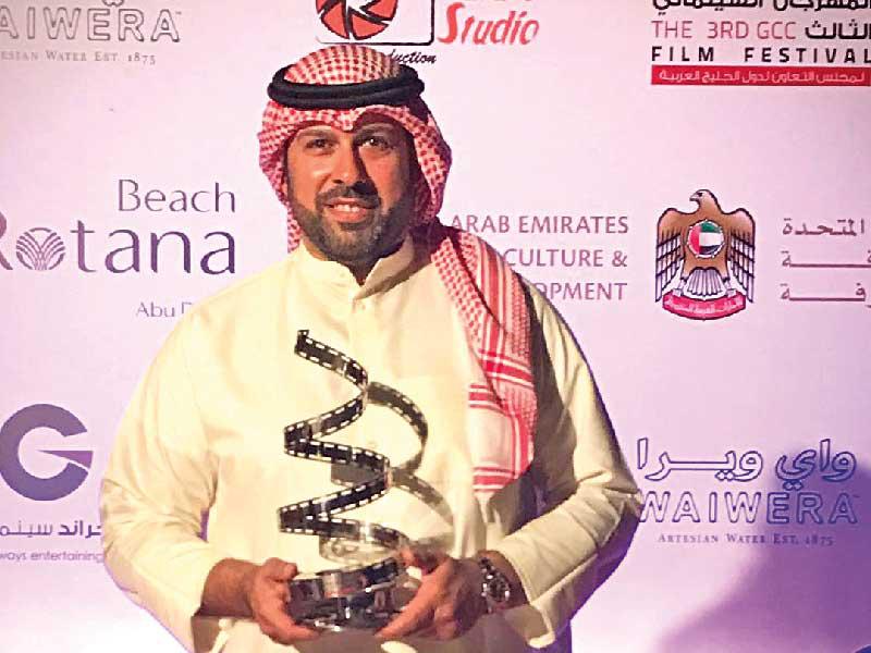 المخرج الدكتور علي حسن