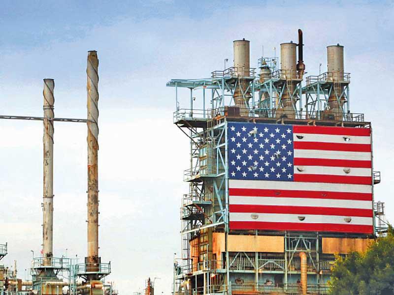 بنك الكويت الوطني: تراجع أسعار النفط قبل رئاسية أميركا