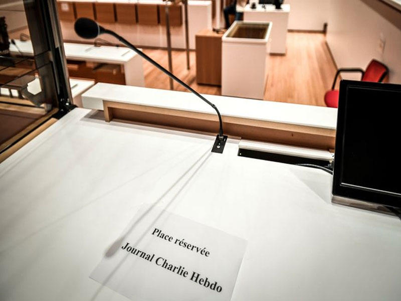 تعليق محاكمة مهاجمي «شارلي إيبدو»