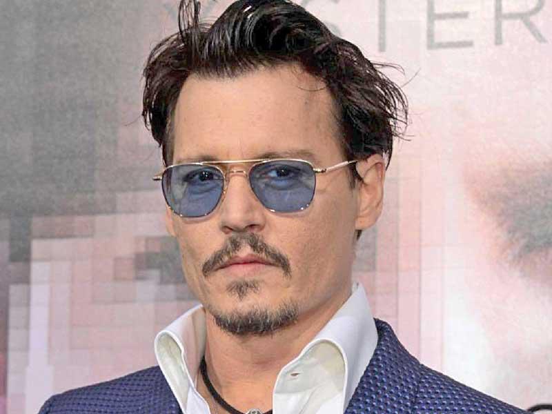 النجم السينمائي الأميركي جوني ديب