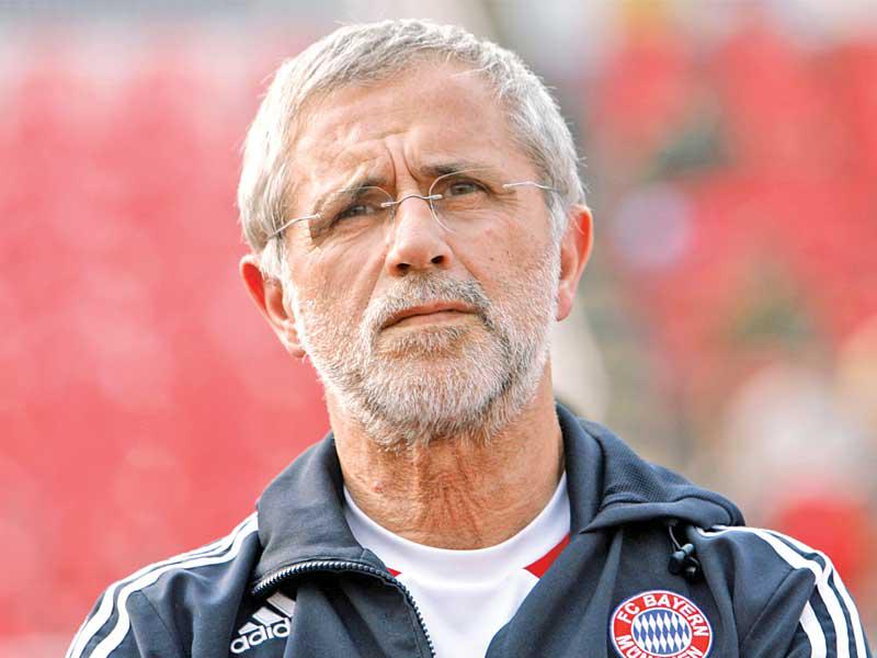  أسطورة كرة القدم الألمانية جيرد مولر