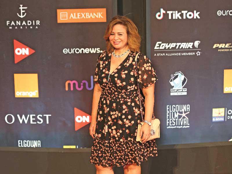 الفنانة إلهام شاهين 