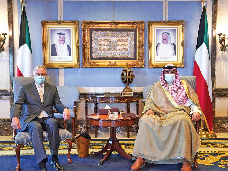 رئيس مجلس الوزراء سمو الشيخ صباح الخالد مستقبلا سفير بلجيكا أمس